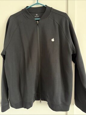 Apple Black Full-Zip Sweatshirt - Men’s XL